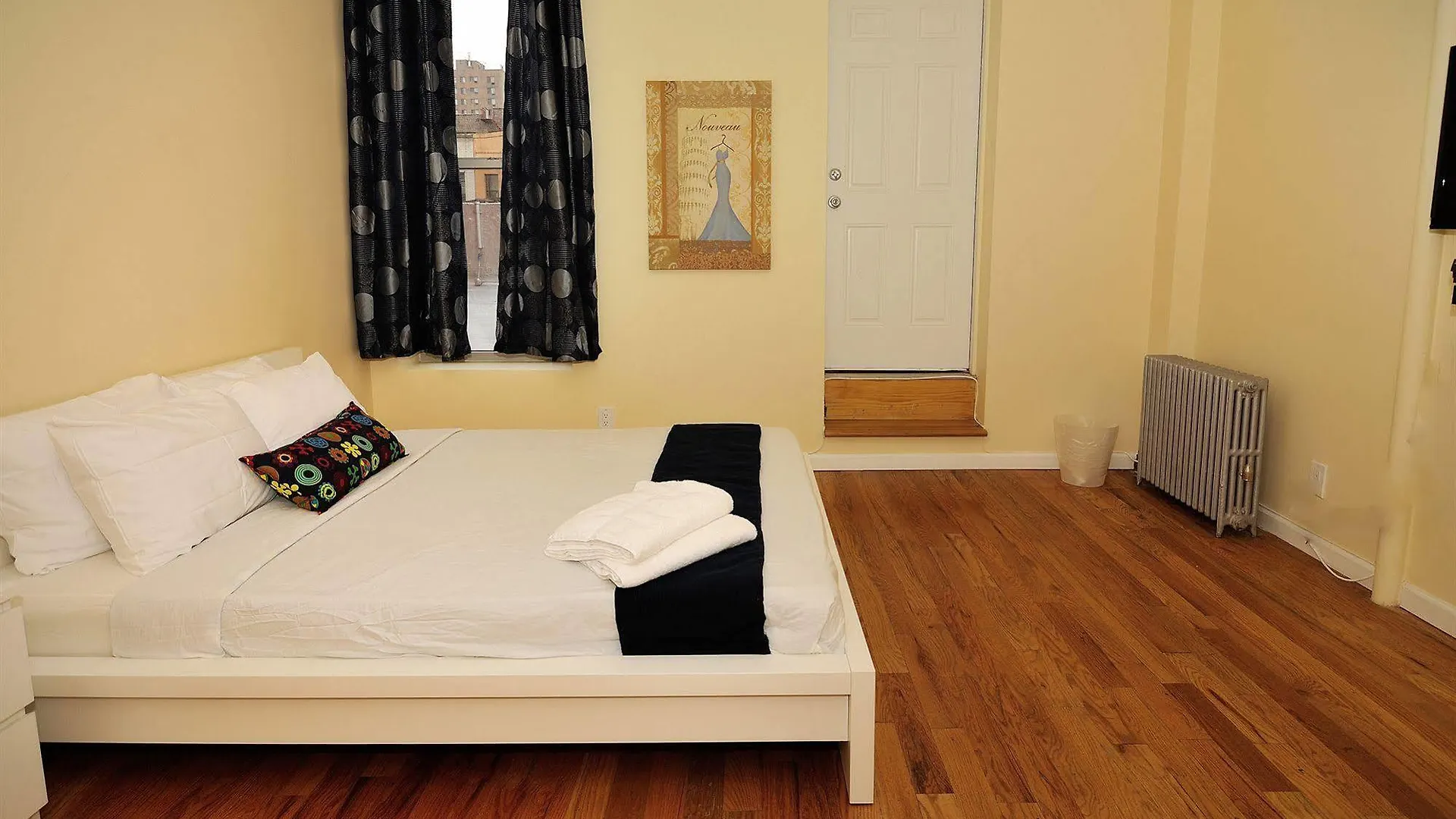 Rostel Hostel New York