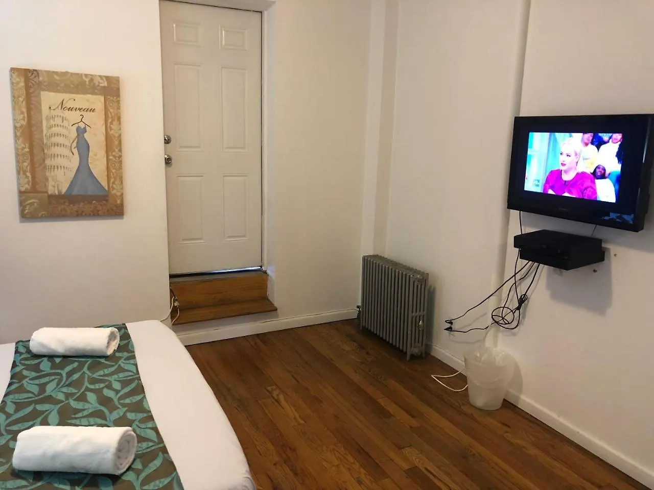Rostel Hostel New York